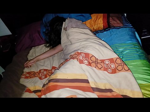 ❤️ Figliastro che rimprovera la sua giovane matrigna mentre lei dorme ❌ Video di sessoal it.shufflesex.ru ️❤